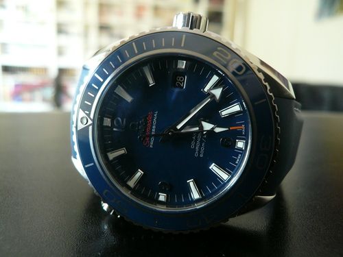 OMEGA SEAMASTER PLANET OCEAN 45,5 TITANE ET LUNETTE CERAMIQUE