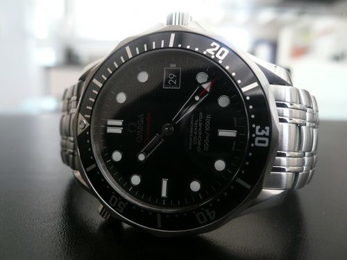 OMEGA SEAMASTER DIVER 300 M