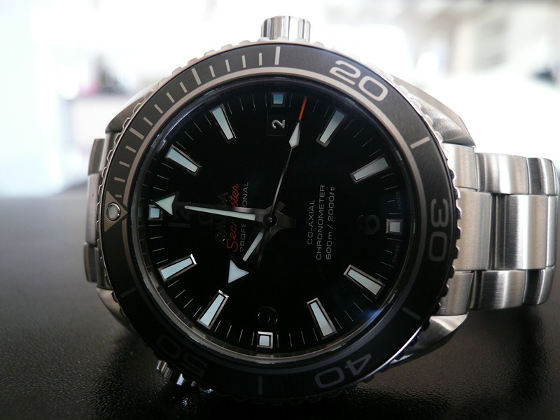 OMEGA SEAMASTER PLANET OCEAN 42 LUNETTE CERAMIQUE
 	 
