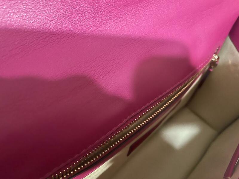 photo n°5 : VALENTINO LEATHER SHOULDER BAG GLAM LOCK