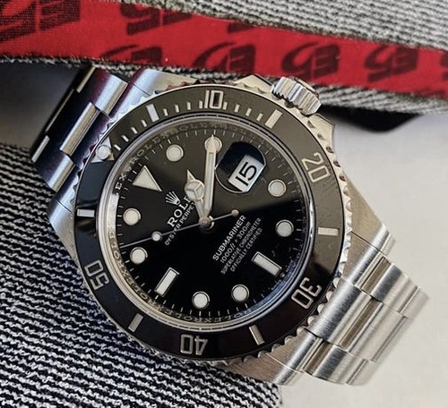 ROLEX SUBMARINER DATE 41