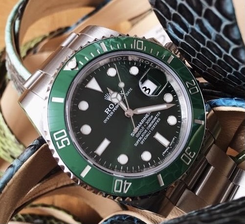 photo n°5 : ROLEX SUBMARINER DATE HULK