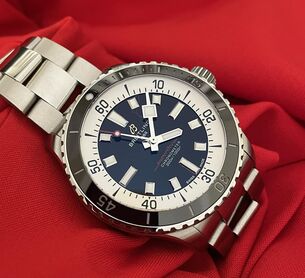 BREITLING SUPEROCEAN AUTOMATIC 42