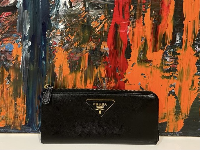 photo n°1 : PRADA SAFFIANO LEATHER WALLET