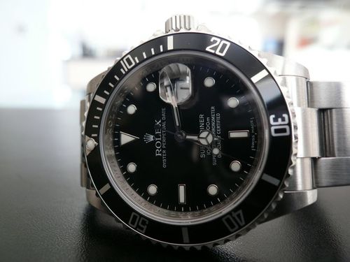 ROLEX SUBMARINER DATE