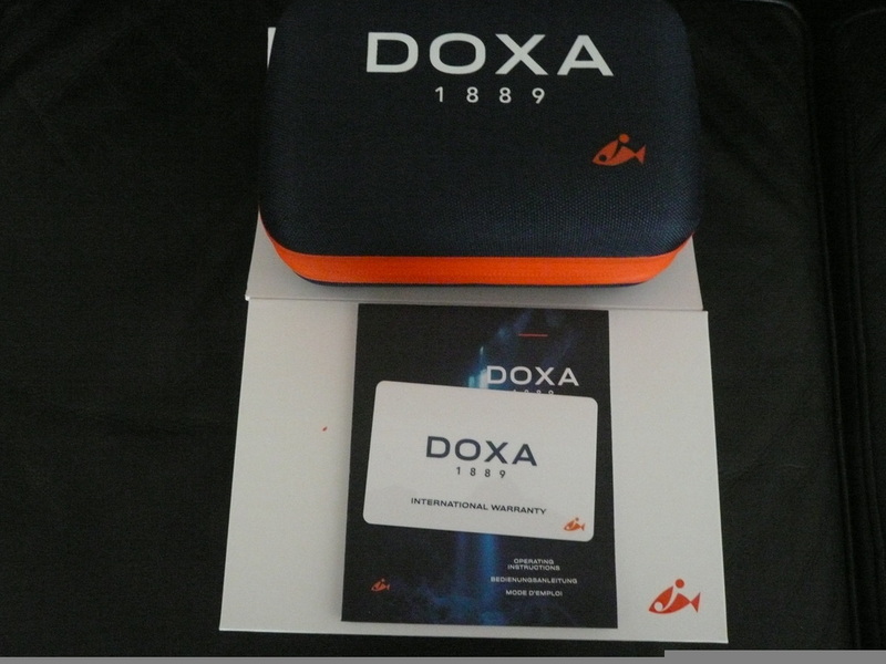 photo n°4 : DOXA SUB 300T PROFESSIONAL