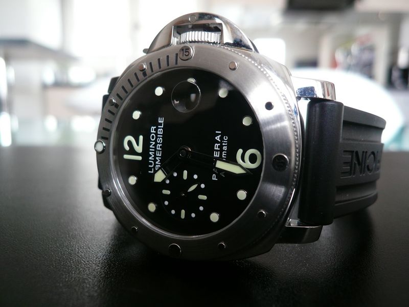 PANERAI LUMINOR SUBMERSIBLE
 	 
