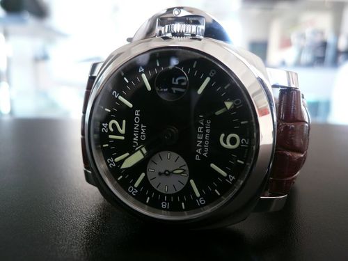 PANERAI LUMINOR GMT