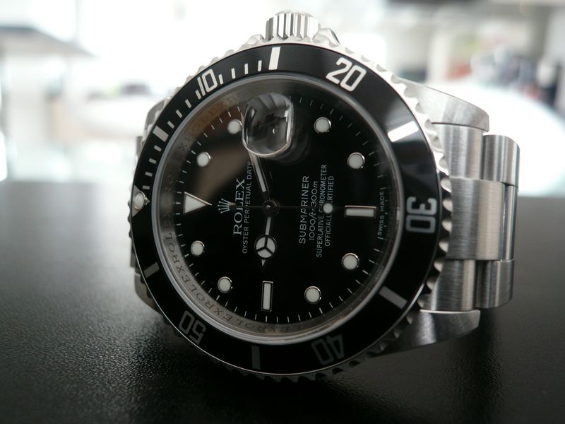 ROLEX SUBMARINER DATE
 	 
