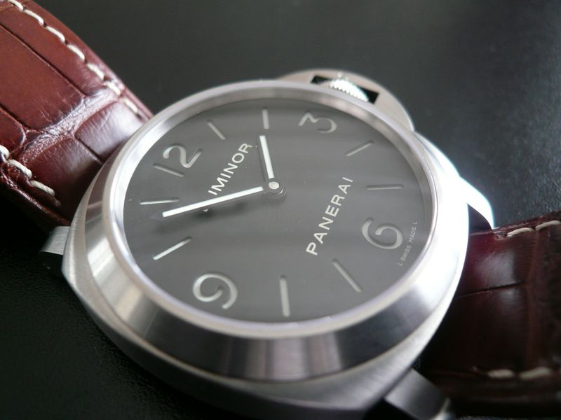 photo n°2 : PANERAI LUMINOR BASE