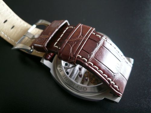 PANERAI LUMINOR BASE