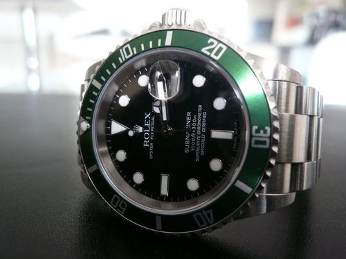 ROLEX SUBMARINER DATE LUNETTE VERTE