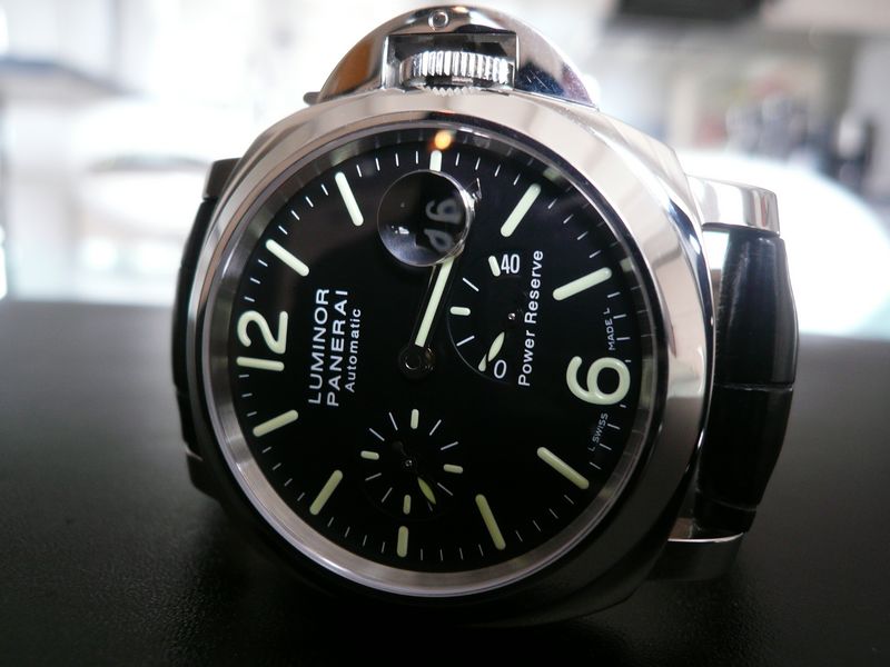 PANERAI LUMINOR POWER RESERVE
 	 
