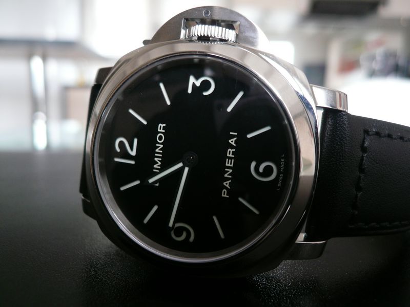 PANERAI LUMINOR BASE
 	 
