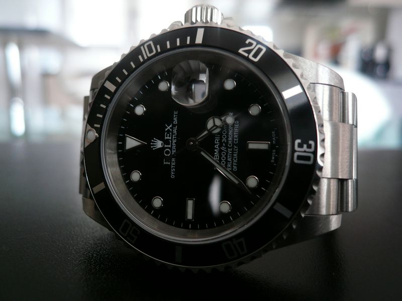 ROLEX SUBMARINER DATE
 	 
