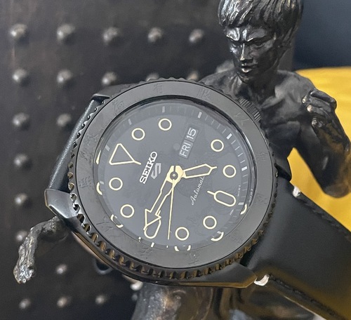 SEIKO 5 EDITION LIMITEE BRUCE LEE