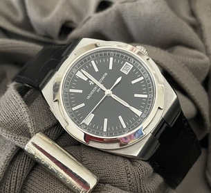 VACHERON CONSTANTIN OVERSEAS