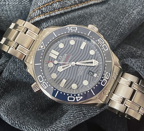 OMEGA SEAMASTER DIVER 300M