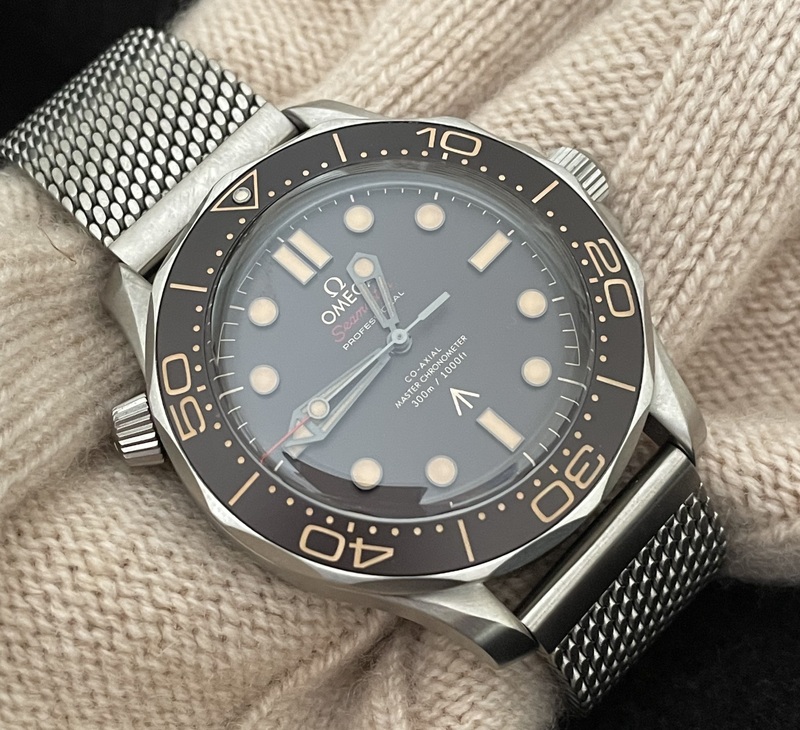 photo n°1 : OMEGA SEAMASTER DIVER 300M '007 NO TIME TO DIE'