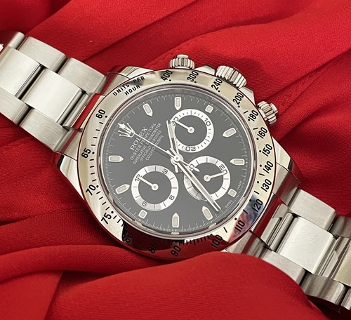 ROLEX DAYTONA BLACK DIAL CHROMALIGHT