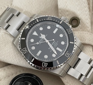 ROLEX SUBMARINER