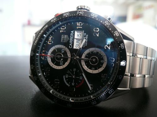 TAG HEUER CARRERA