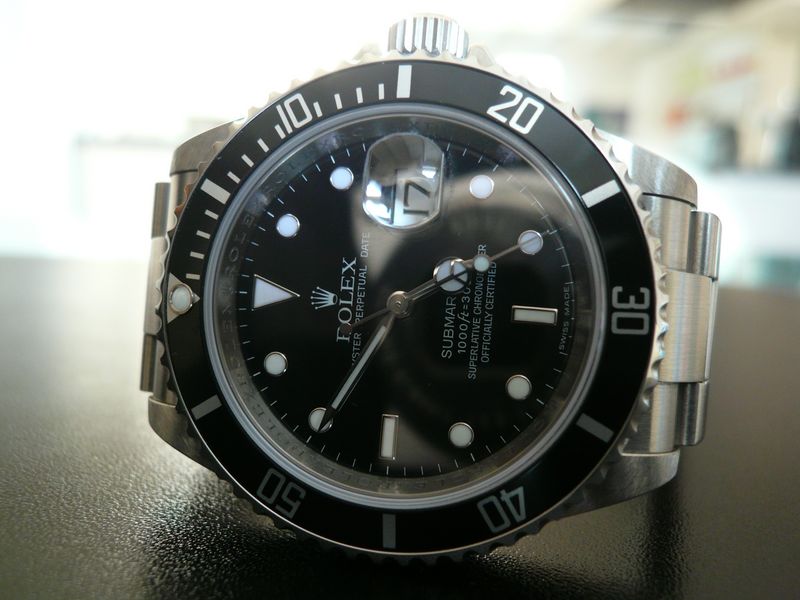 ROLEX SUBMARINER DATE
 	 
