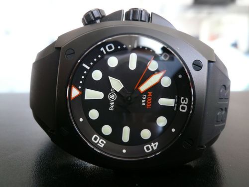 BELL & ROSS BR02. CARBON