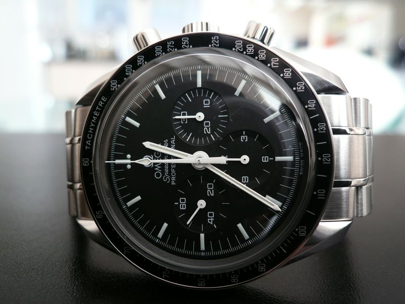 OMEGA SPEEDMASTER MOONWATCH
 	 
