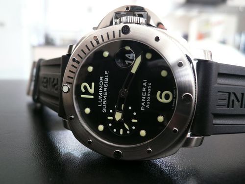 PANERAI LUMINOR SUBMERSIBLE