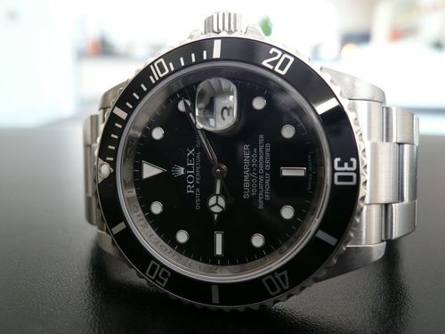 ROLEX SUBMARINER DATE