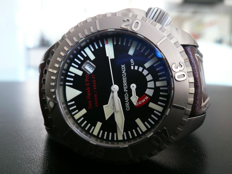 GIRARD-PERREGAUX SEA HAWK PRO II 3000 M
 	 
