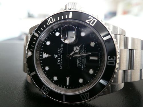 ROLEX SUBMARINER DATE