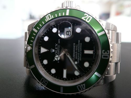 ROLEX SUBMARINER DATE LUNETTE VERTE