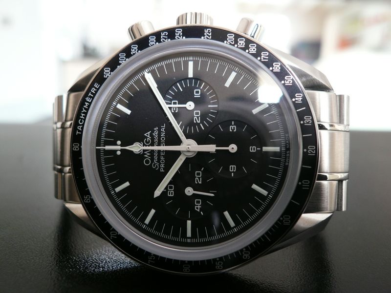 OMEGA SPEEDMASTER MOONWATCH
 	 
