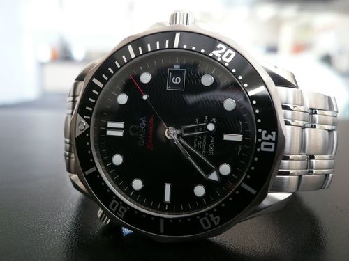 OMEGA SEAMASTER DIVER 300 M