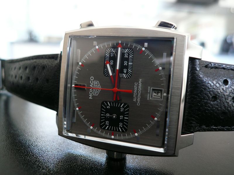 TAG HEUER MONACO VINTAGE CALIBRE 11
 	 
