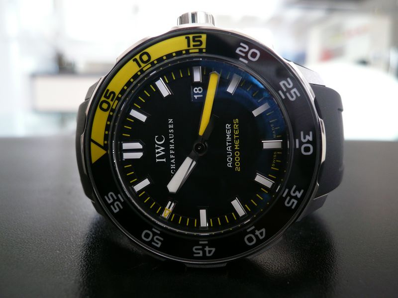 IWC AQUATIMER AUTOMATIC 2000
 	 
