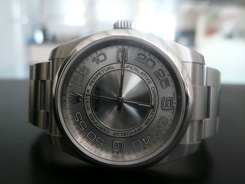 ROLEX OYSTER PERPETUAL
 	 
