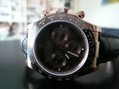 ROLEX DAYTONA OR ROSE