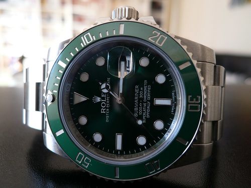 ROLEX SUBMARINER DATE CERAMIQUE LUNETTE VERTE