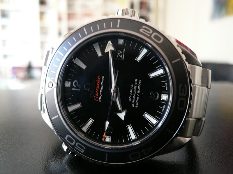 OMEGA SEAMASTER PLANET OCEAN 45,5 LUNETTE CERAMIQUE
 	 
