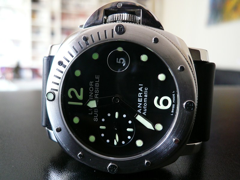 PANERAI LUMINOR SUBMERSIBLE
 	 
