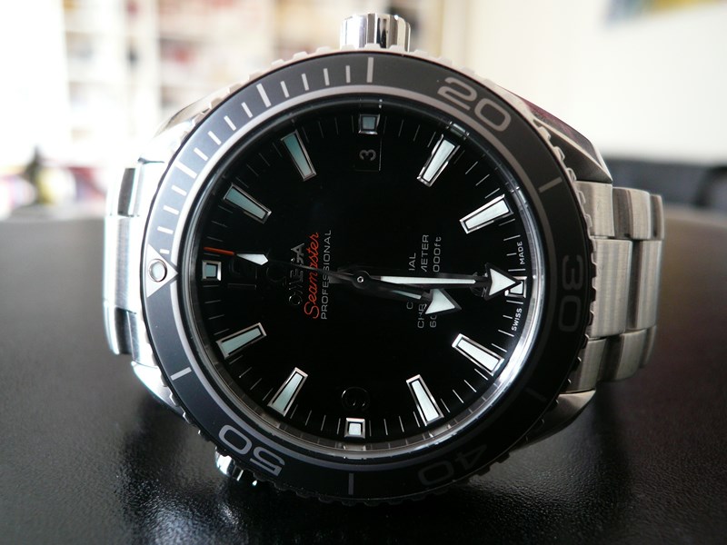 OMEGA SEAMASTER PLANET OCEAN 42 LUNETTE CERAMIQUE
 	 
