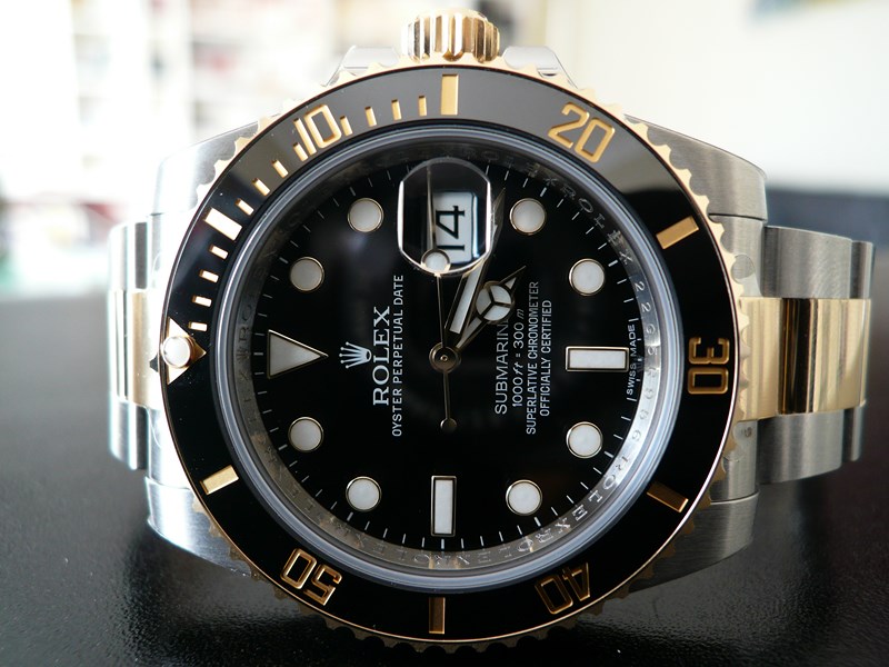 ROLEX SUBMARINER DATE CERAMIQUE OR ET ACIER
 	 
