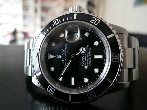 ROLEX SUBMARINER DATE