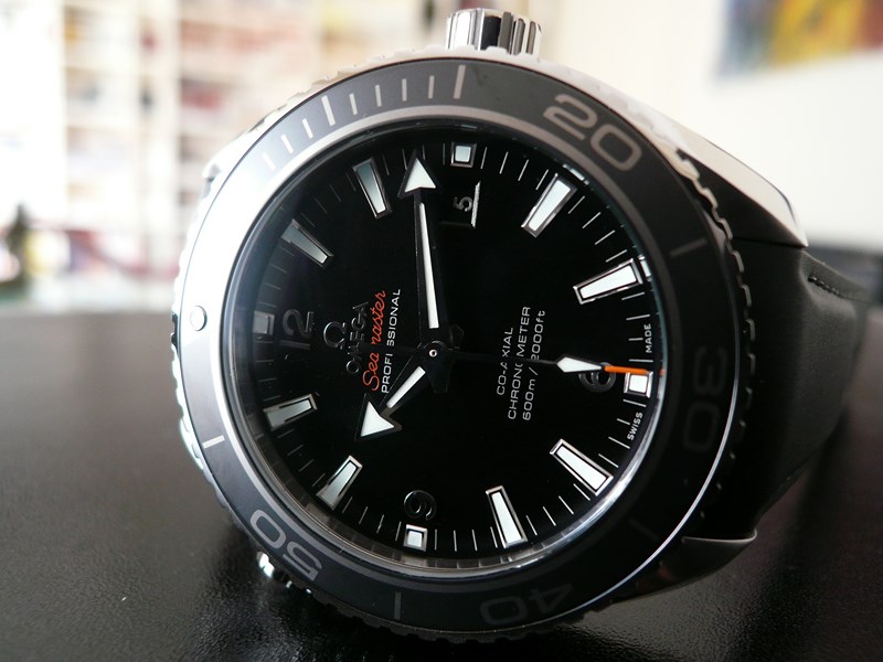 OMEGA SEAMASTER PLANET OCEAN 45,5 LUNETTE CERAMIQUE
 	 
