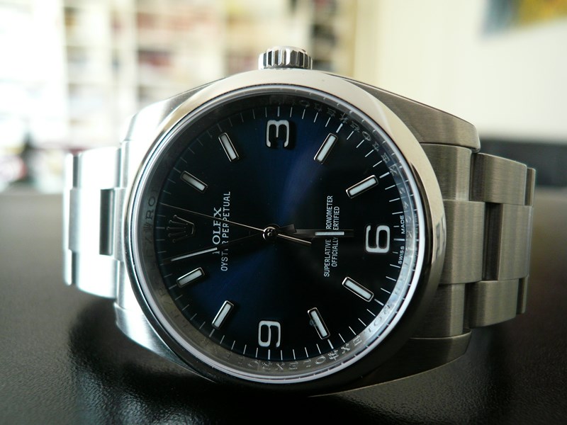 ROLEX OYSTER PERPETUAL
 	 
