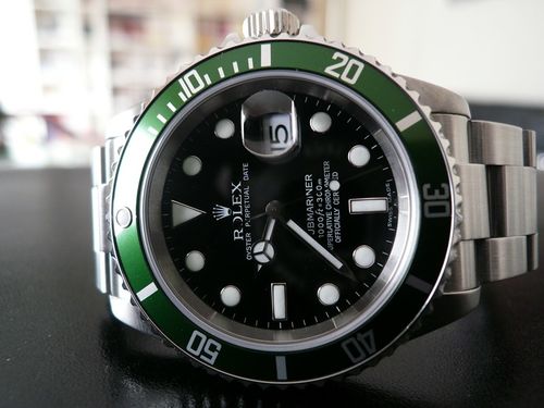 ROLEX SUBMARINER DATE LUNETTE VERTE