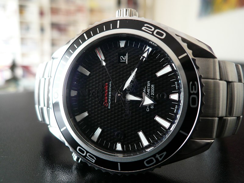 OMEGA SEAMASTER PLANET OCEAN 'QUANTUM OF SOLACE'
 	 
